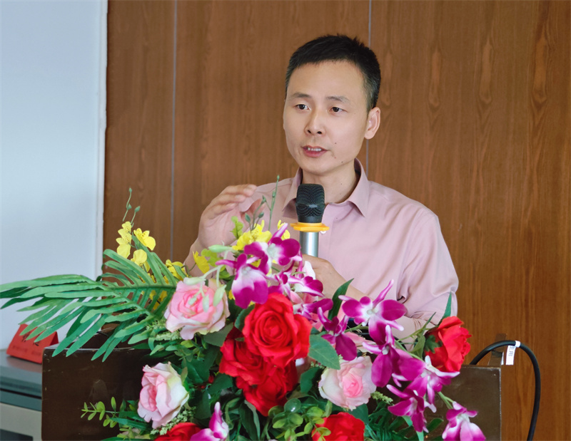 2025042487581876.jpg 黄工.jpg